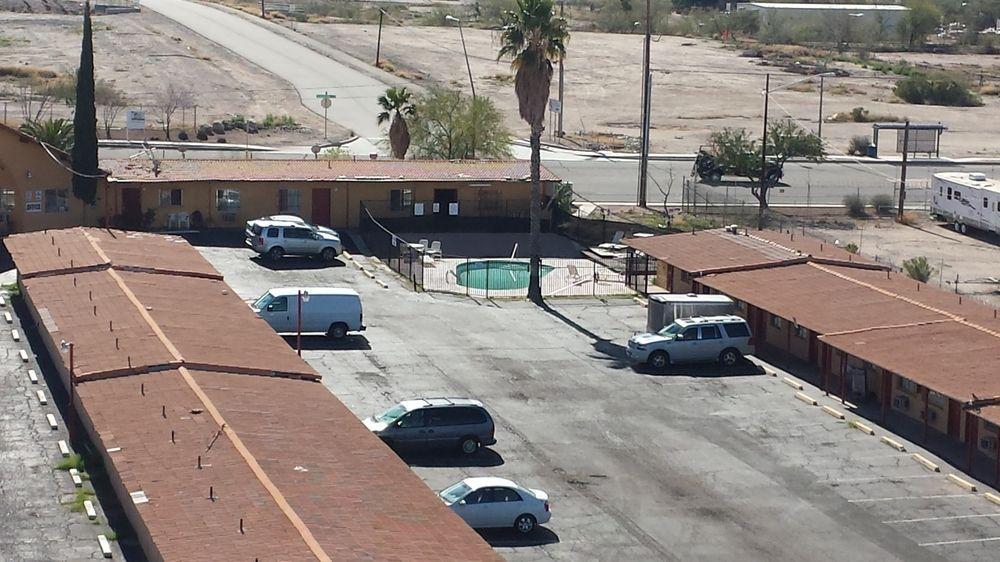 Hotel McCoy - Art, Coffee, Beer, Wine Tucson Exterior foto