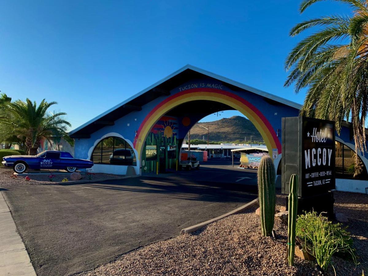 Hotel McCoy - Art, Coffee, Beer, Wine Tucson Exterior foto